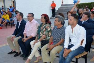 El edil Ramos pregona las fiestas del Carmen de La Medianía (Foto Francisco Javier Santana)